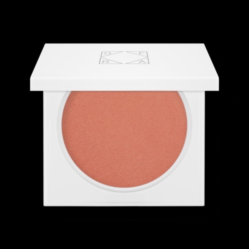 OFRA X MADISON MILLER 
Ollie Need is Love Blush 🔸 - Picture 4 of 16